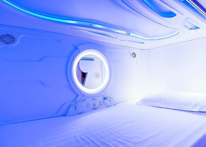 Spacepod@Sg Singapore
